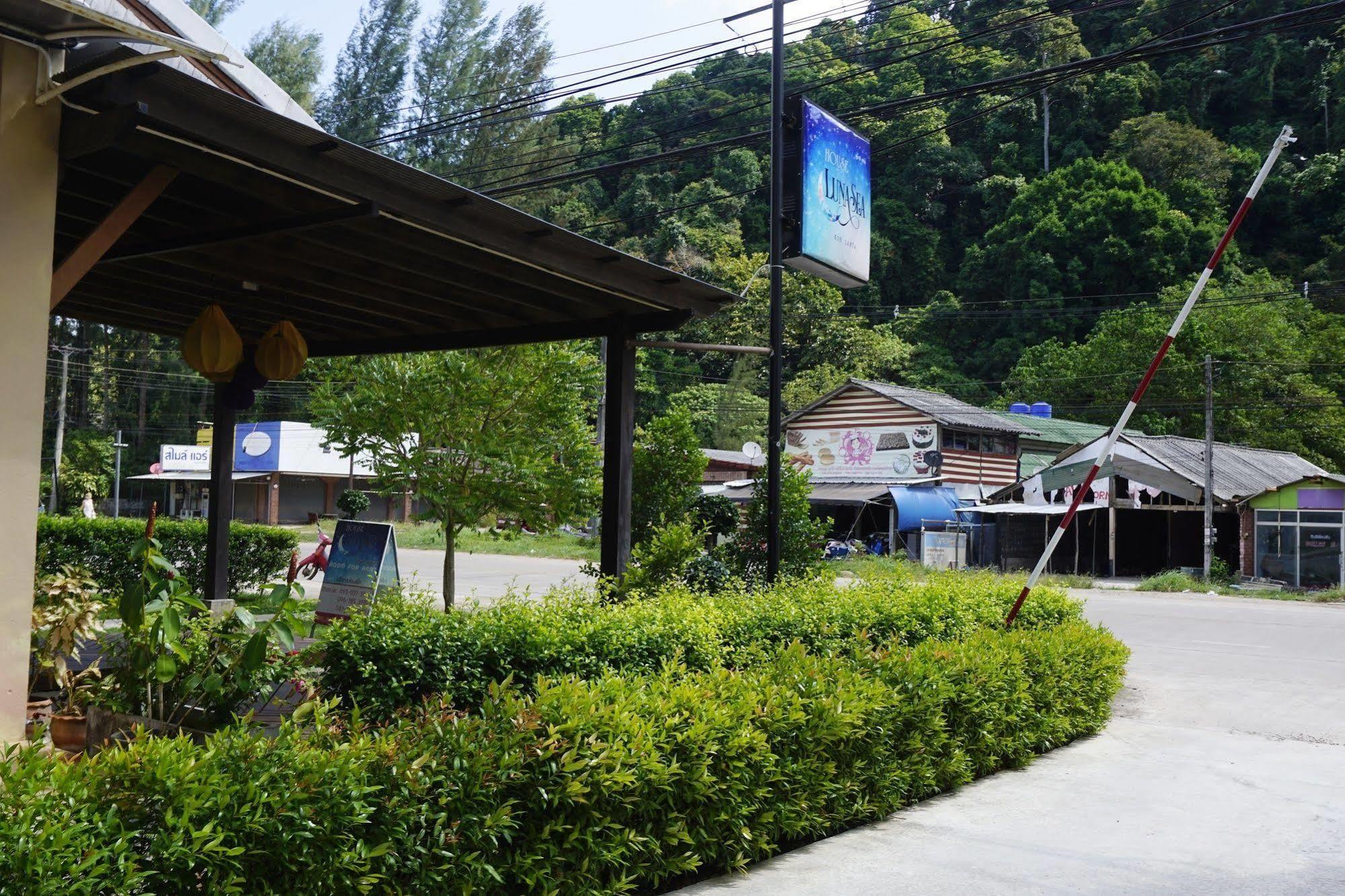 Na Vela Village Ko Lanta Eksteriør billede